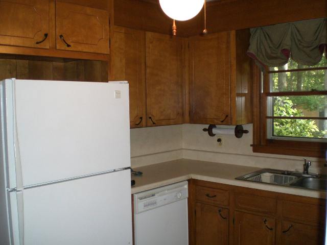 905 Canterbury Road Anderson, SC 29621 - Photo 8 of 17