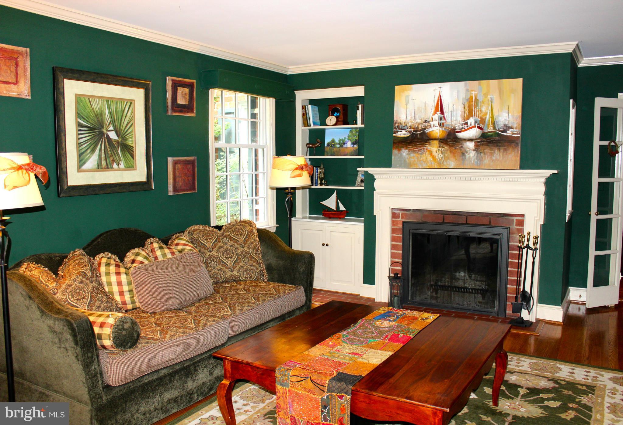 11 Aintree Road Baltimore, MD 21286 - Photo 16 of 30 Family Room