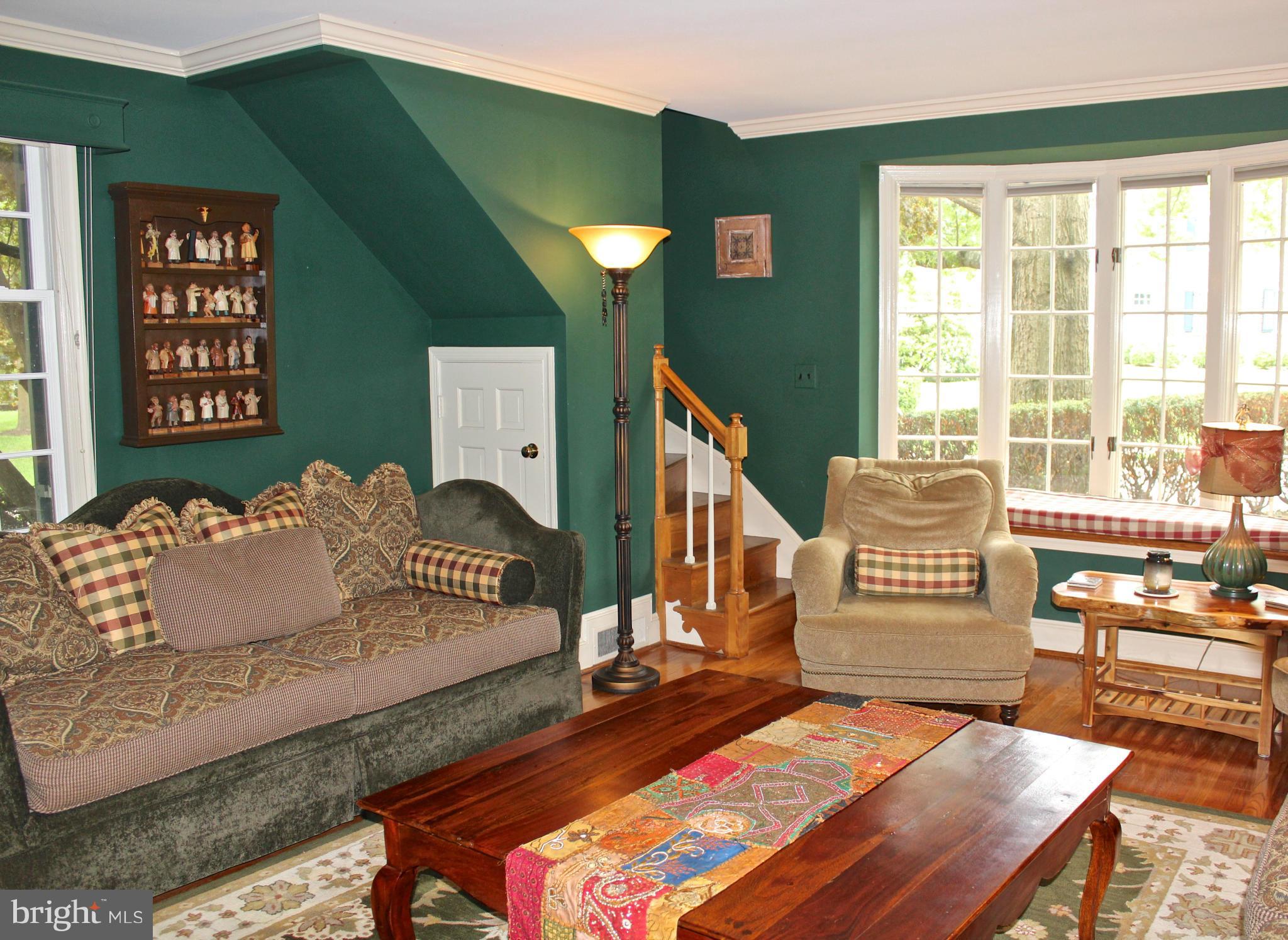 11 Aintree Road Baltimore, MD 21286 - Photo 17 of 30 Family Room