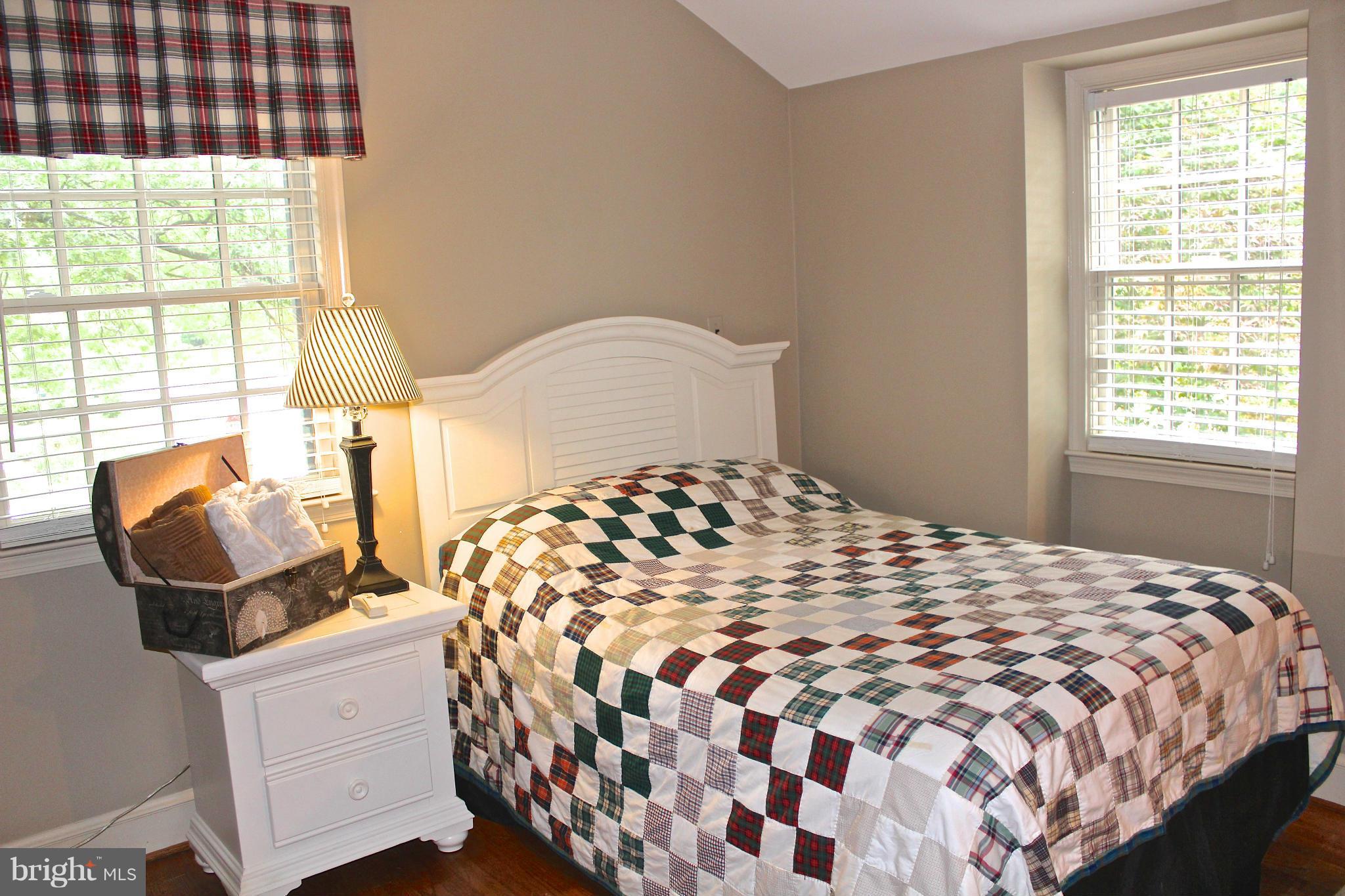 11 Aintree Road Baltimore, MD 21286 - Photo 26 of 30 Bedroom