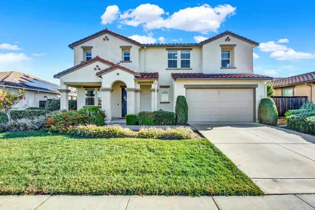 $788,000 | 307 Maverick Drive, Vacaville, CA 95687