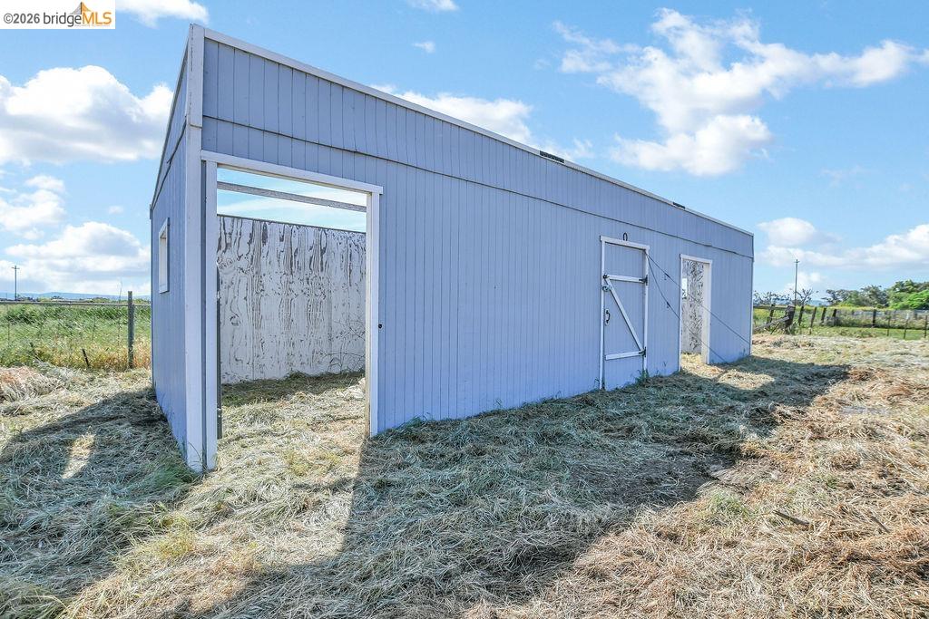 2191 East Cypress Road Oakley, CA 94561 - Photo 38 of 48 View of pole building