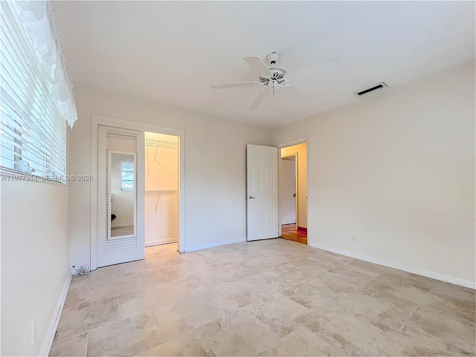 192 Southwest 62nd Terrace Plantation, FL 33317 - Photo 36 of 49