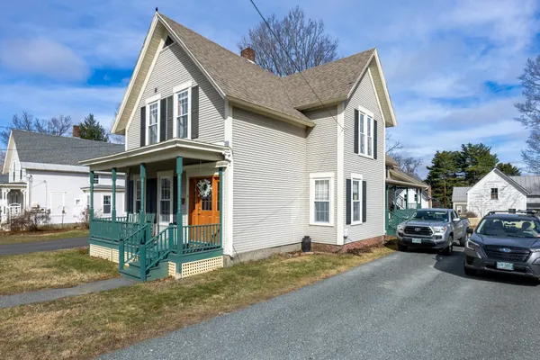 $599,000 | 9 South Street, Lebanon, NH 03766