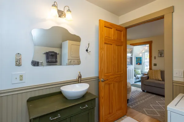 $599,000 | 9 South Street, Lebanon, NH 03766