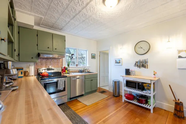 $599,000 | 9 South Street, Lebanon, NH 03766