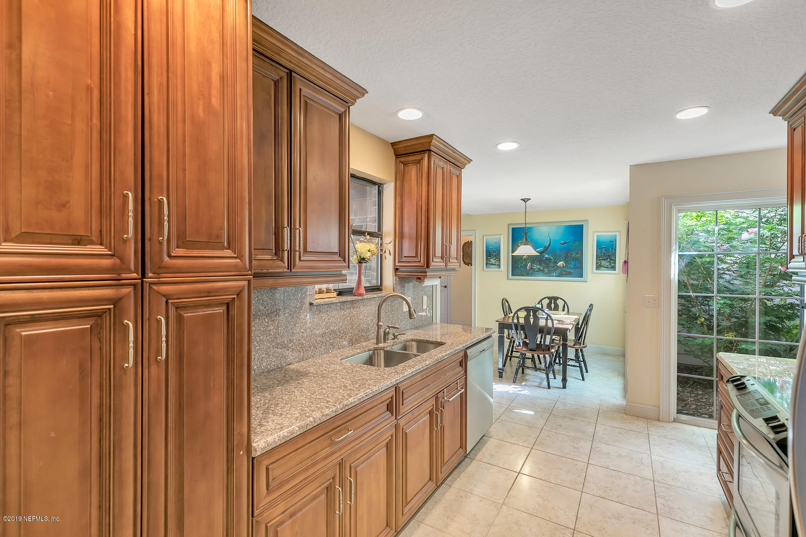 10306 Autumn Valley Road Jacksonville, FL 32257 - Photo 15 of 31 Kitchen