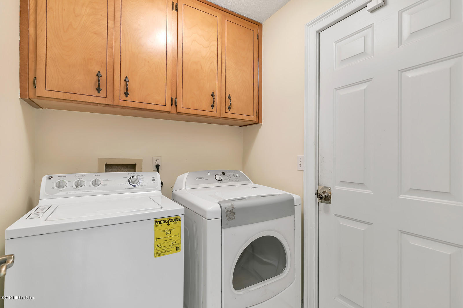 10306 Autumn Valley Road Jacksonville, FL 32257 - Photo 23 of 31 Laundry