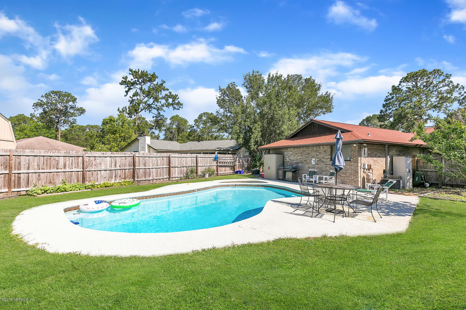 10306 Autumn Valley Road Jacksonville, FL 32257 - Photo 30 of 31 Pool/Spa