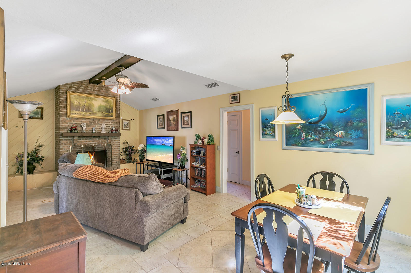 10306 Autumn Valley Road Jacksonville, FL 32257 - Photo 10 of 31 Living Room