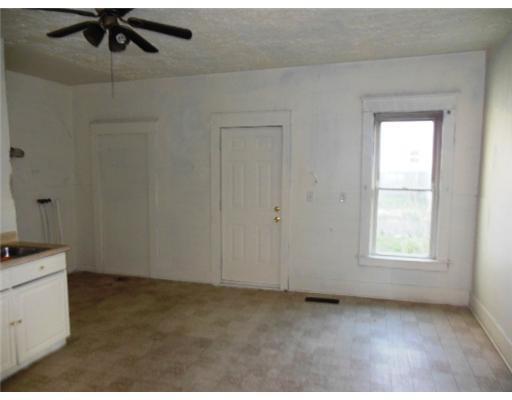 557 Stanton Avenue Springfield, OH 45503 - Photo 14 of 15