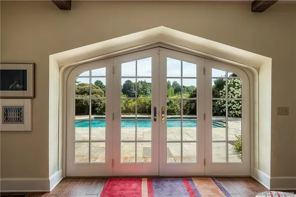 a front door view with a outdoor space