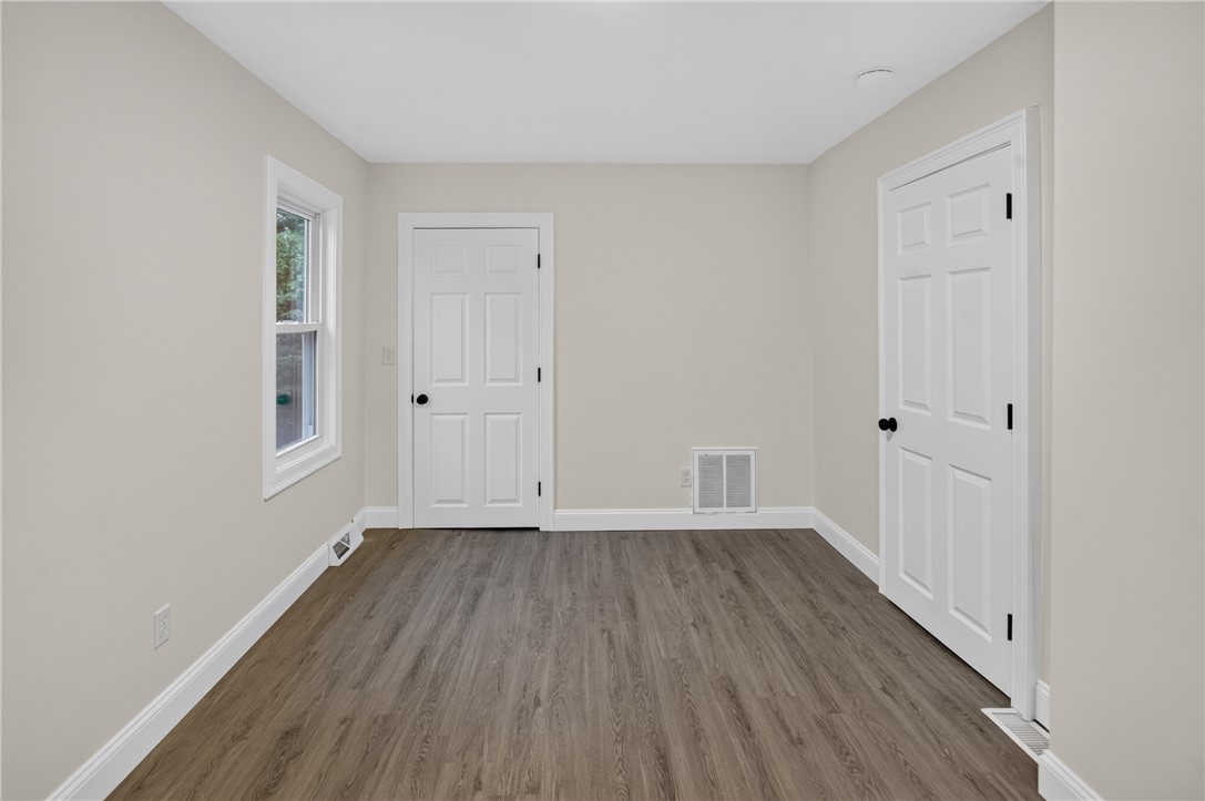 68 Uncas Street Warwick, RI 02889 - Photo 34 of 43