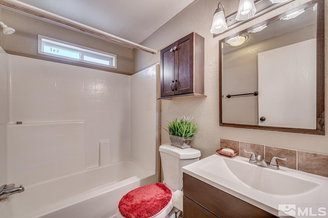 5179 Denali Way Reno, NV 89506 - Photo 29 of 37 Photo 29