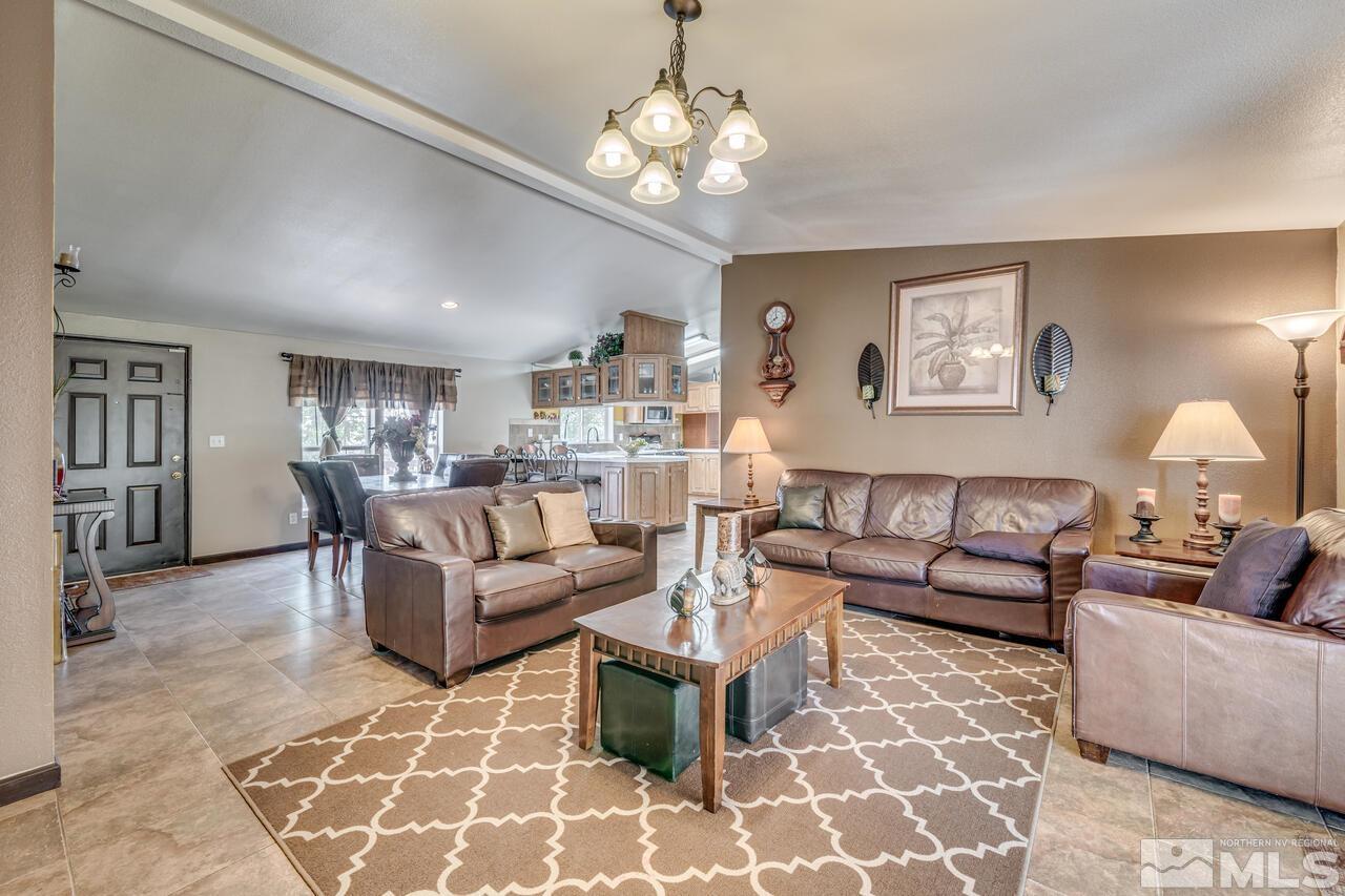 5179 Denali Way Reno, NV 89506 - Photo 5 of 37 Photo 5