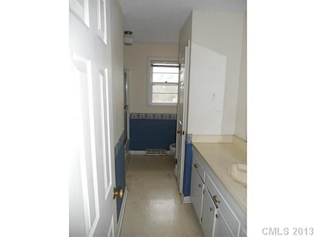2471 Kings Grant Road Lincolnton, NC 28092 - Photo 6 of 13 Gallery Image 6