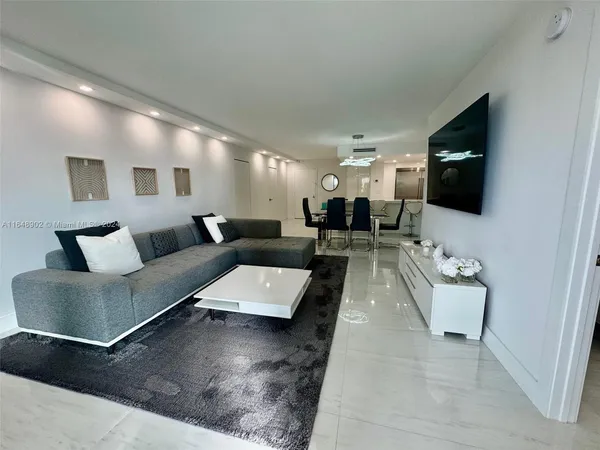 $8,500 | 9801 Collins Avenue, Unit 5U, Bal Harbour, FL 33154