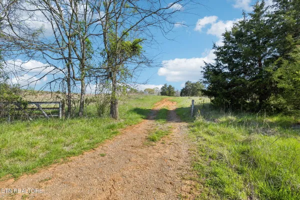 $2,095,000 | 436 Thorngrove Pike, Kodak, TN 37764