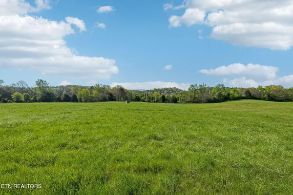 $2,095,000 | 436 Thorngrove Pike, Kodak, TN 37764