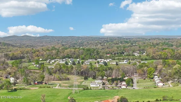 $2,095,000 | 436 Thorngrove Pike, Kodak, TN 37764