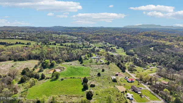 $2,095,000 | 436 Thorngrove Pike, Kodak, TN 37764