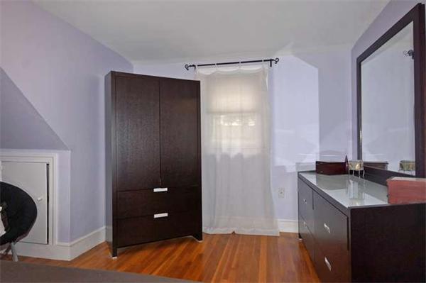 89 Londonderry Road Framingham, MA 01701 - Photo 12 of 21 Gallery Image 12