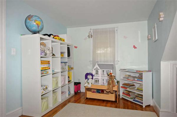 89 Londonderry Road Framingham, MA 01701 - Photo 15 of 21 Gallery Image 15