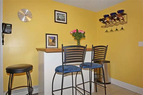 89 Londonderry Road Framingham, MA 01701 - Photo 7 of 21 Gallery Image 7