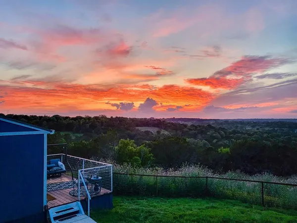 $575,000 | 4305 Skyline Drive, Bluff Dale, TX 76433