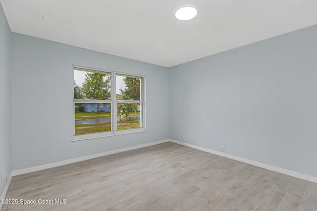 $389,000 | 2356 Lakeview Drive, Melbourne, FL 32935