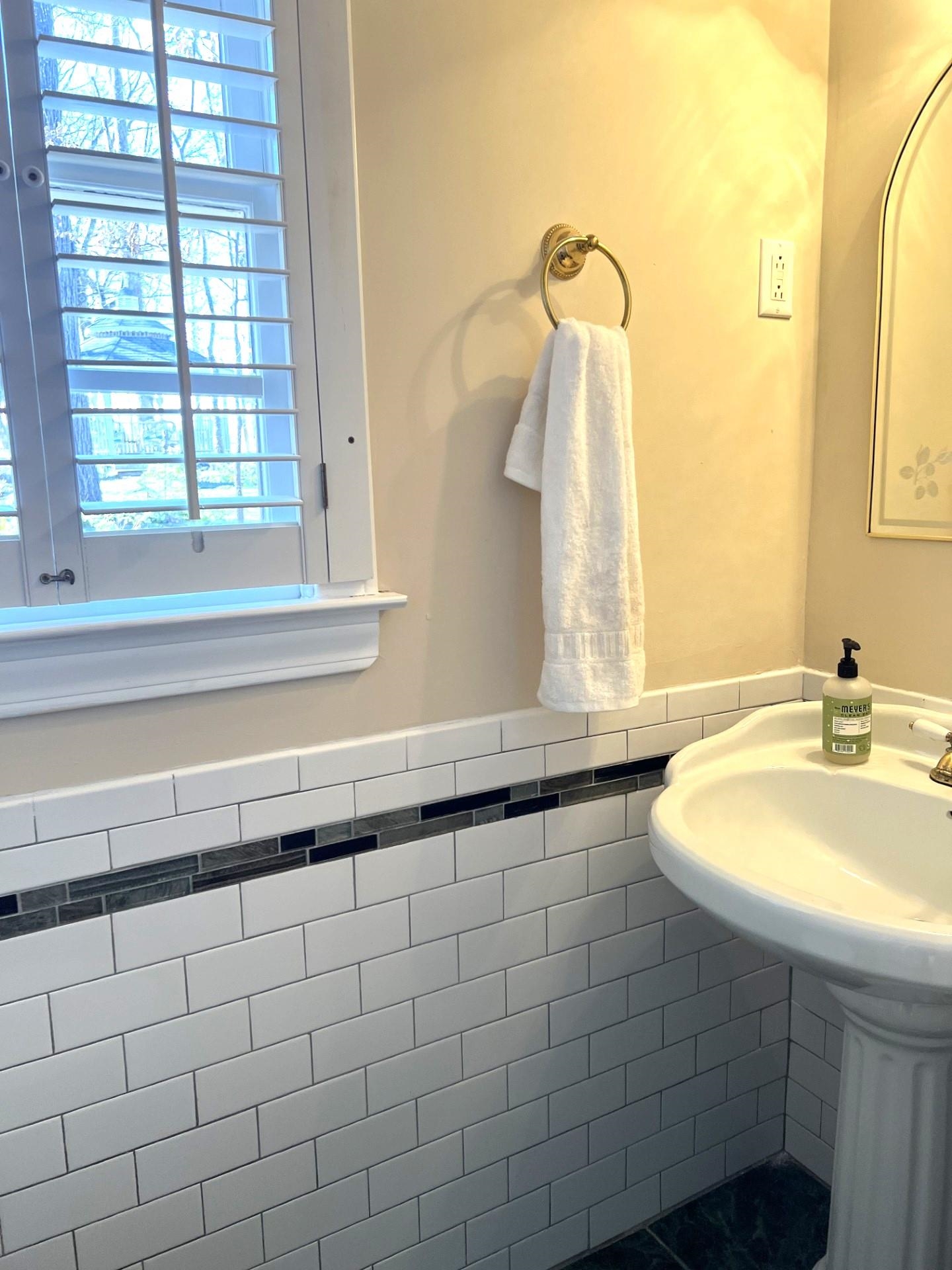 11811 George R James Road Eads, TN 38028 - Photo 10 of 29 HALF BATH DOWNSTAIRS, conveniently located near the Laundry Room