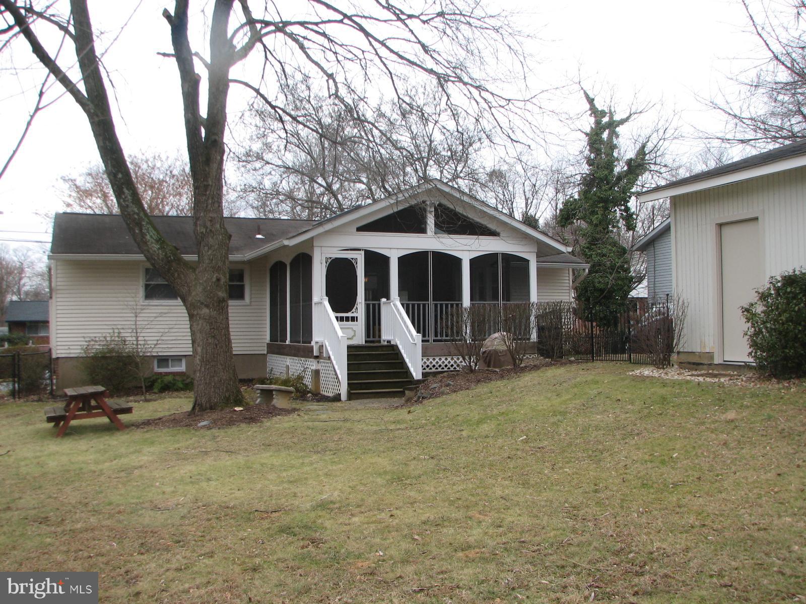 706 Ware Street Southwest Vienna, VA 22180 - Photo 23 of 30 Back of house