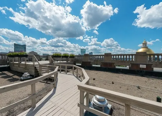 $469,999 | 21 Beacon Street, Unit 6K, Boston, MA 02108