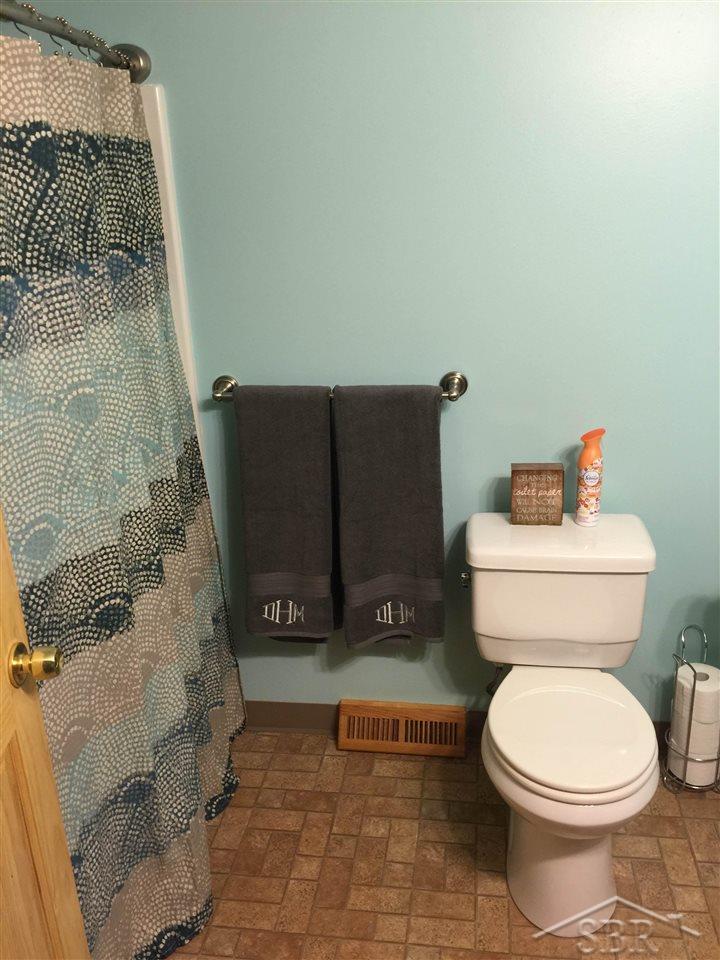 5861 South Merrill Road Merrill, MI 48637 - Photo 8 of 12 31241722-7.JPG