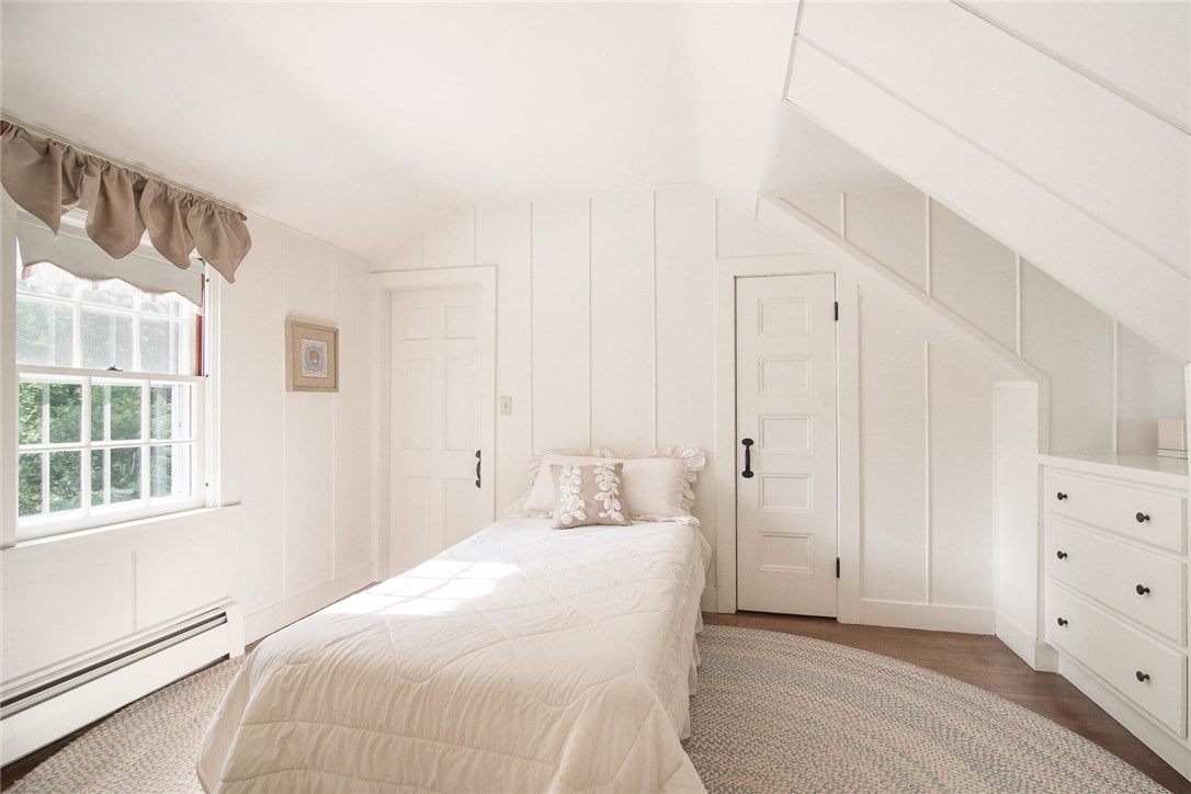 32 Woodland Road Barrington, RI 02806 - Photo 18 of 30 Gallery Image 18
