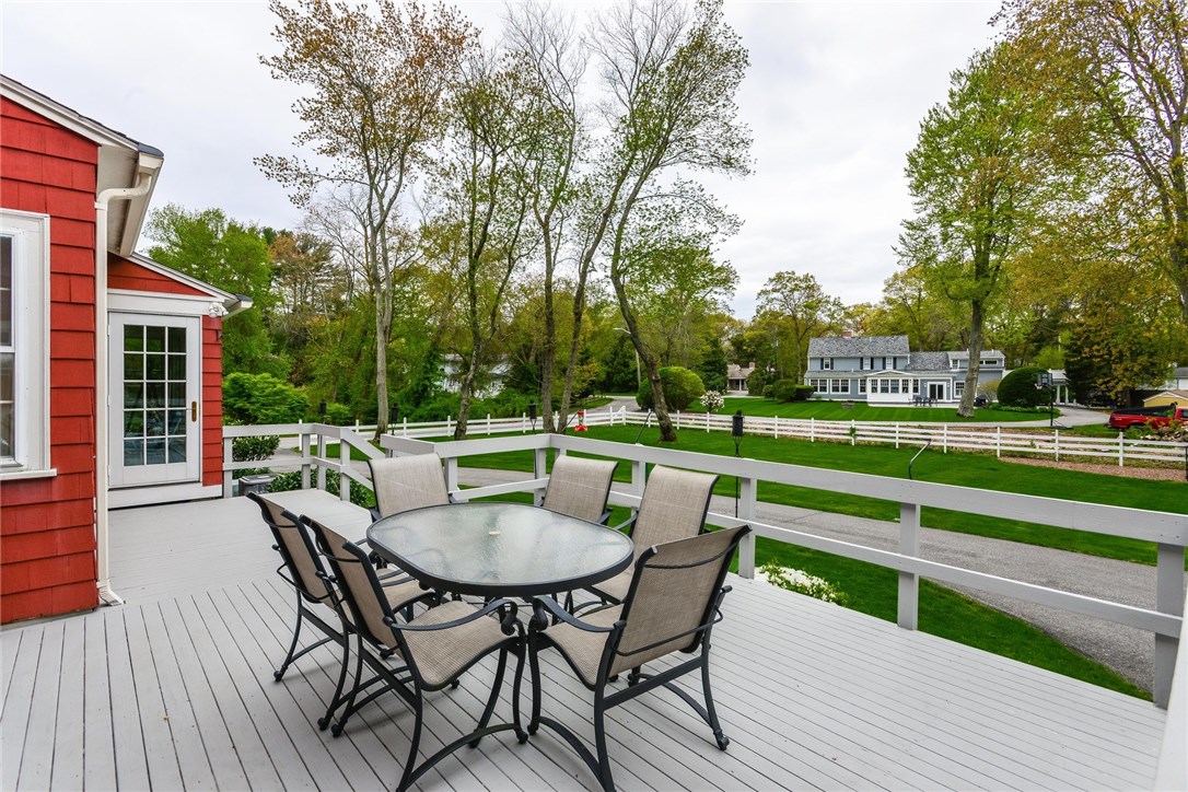 32 Woodland Road Barrington, RI 02806 - Photo 25 of 30 Gallery Image 25