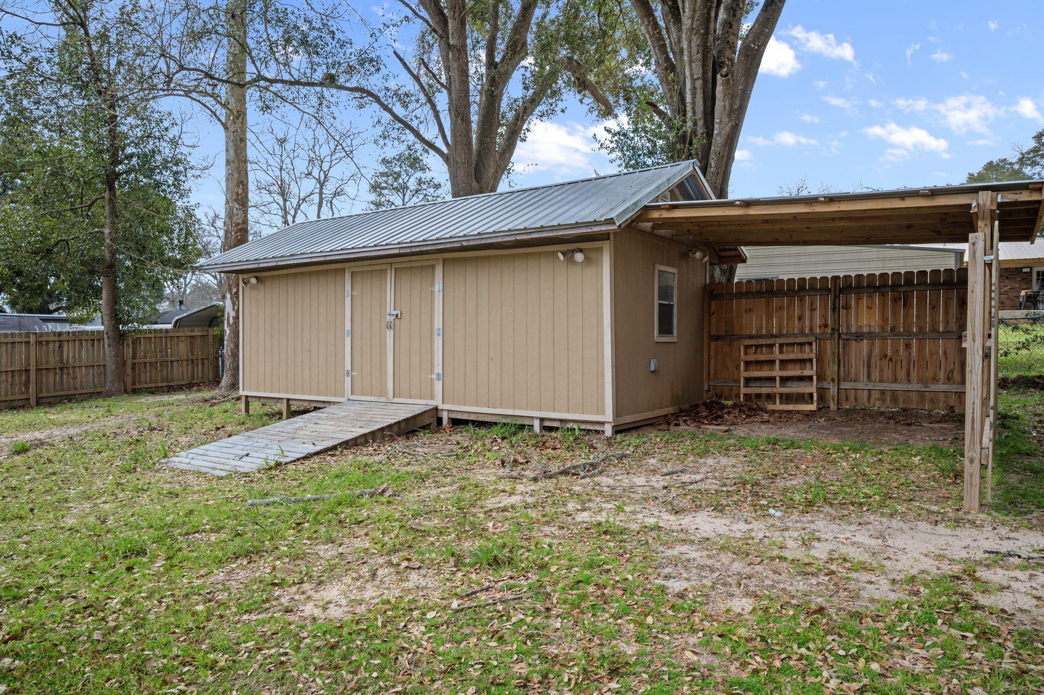 122 Rita Avenue Daphne, AL 36527 - Photo 16 of 17 Out Buildings