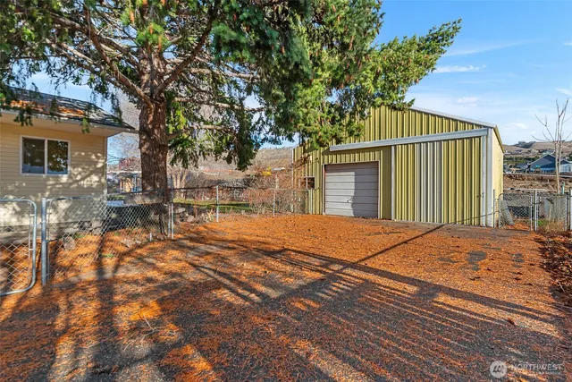 $452,000 | 2213 North Ashland Avenue, East Wenatchee, WA 98802