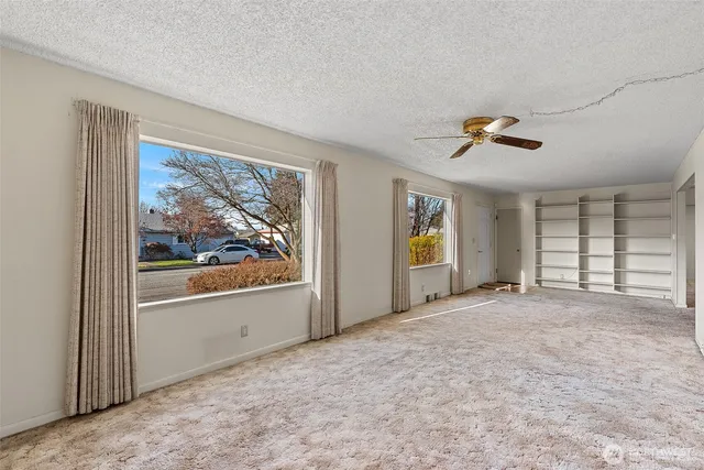 $452,000 | 2213 North Ashland Avenue, East Wenatchee, WA 98802