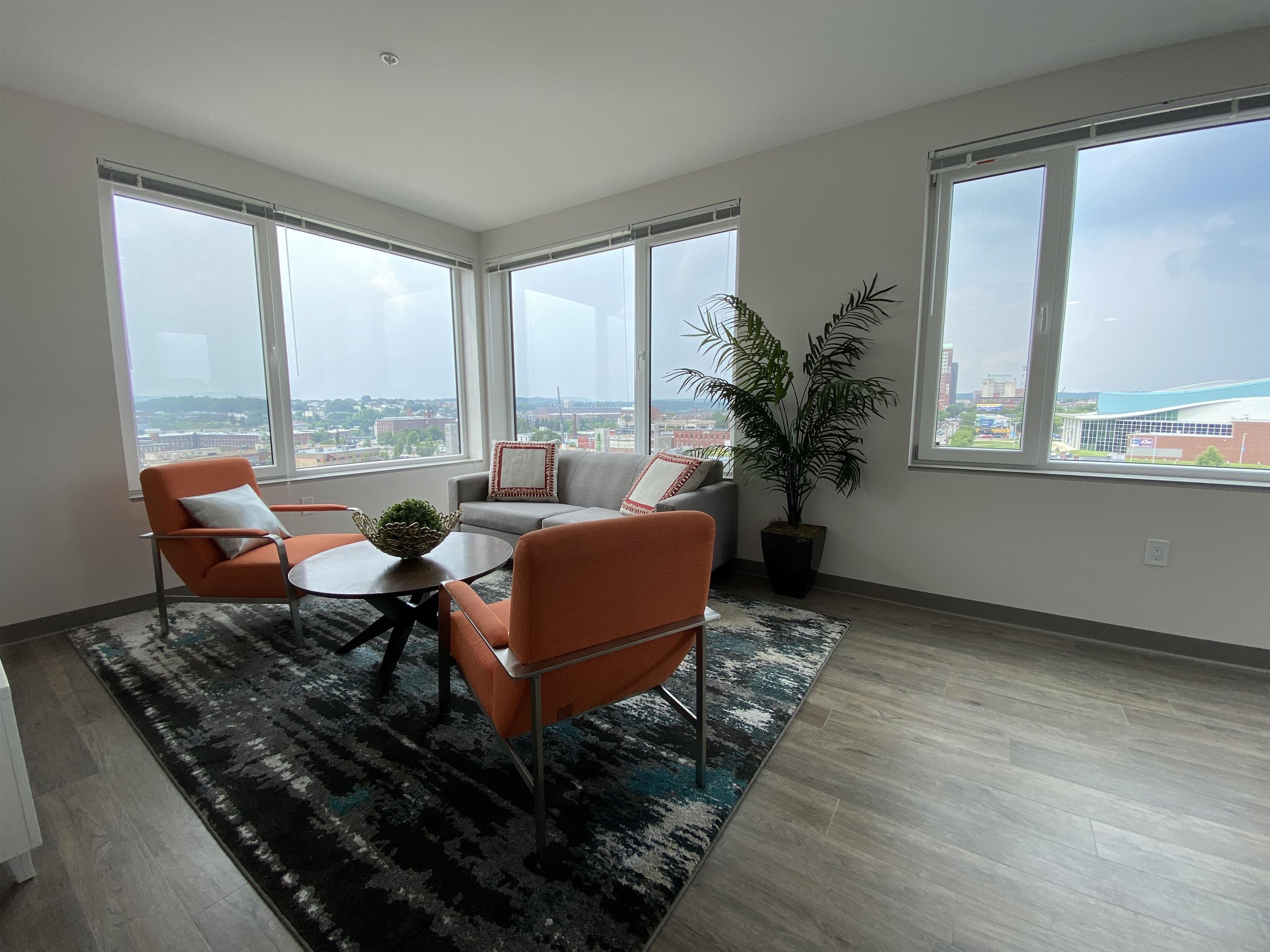 409 Elm Street, Unit 519 Manchester, NH 03101 - Photo 15 of 40