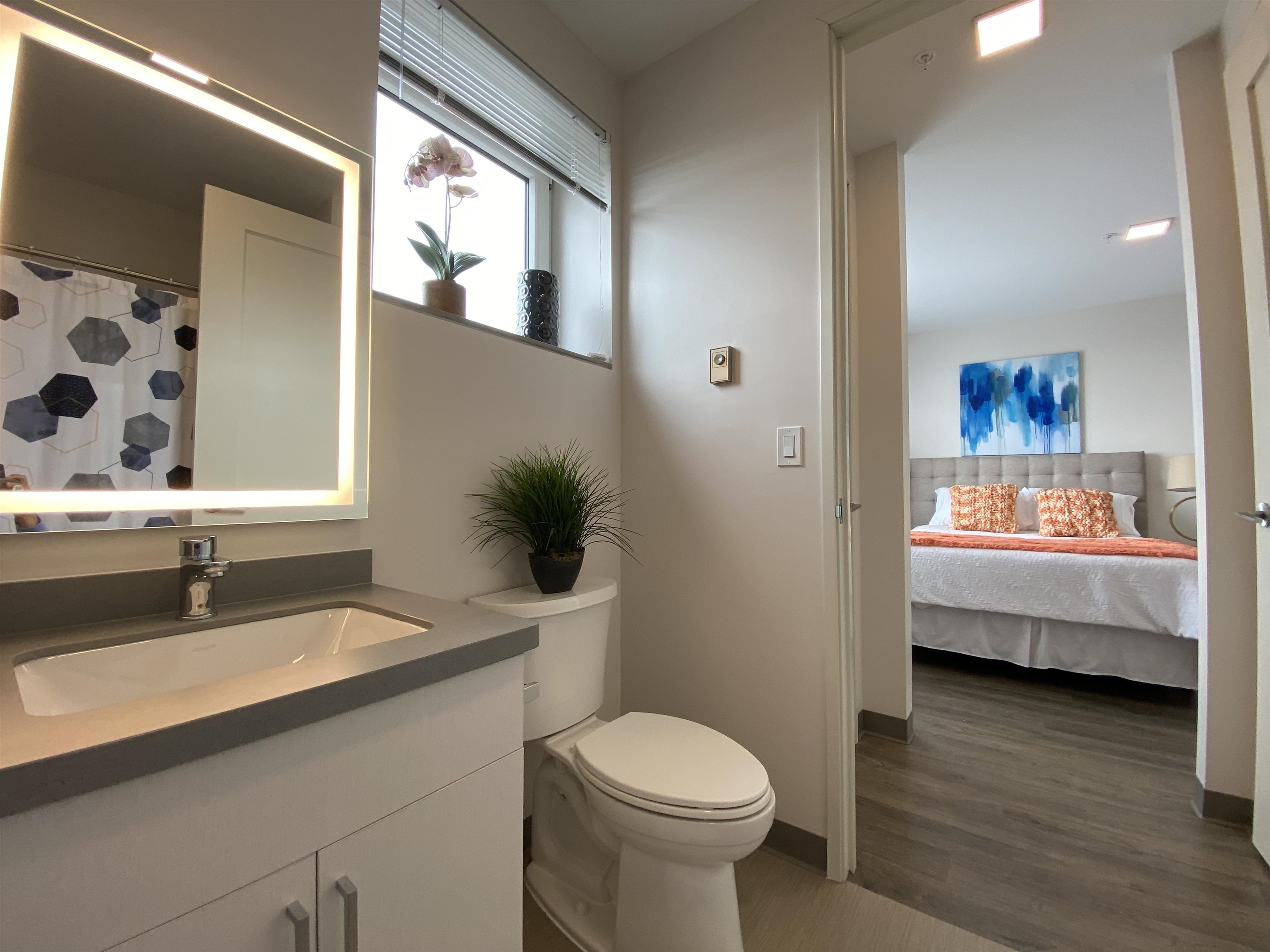 409 Elm Street, Unit 519 Manchester, NH 03101 - Photo 27 of 40