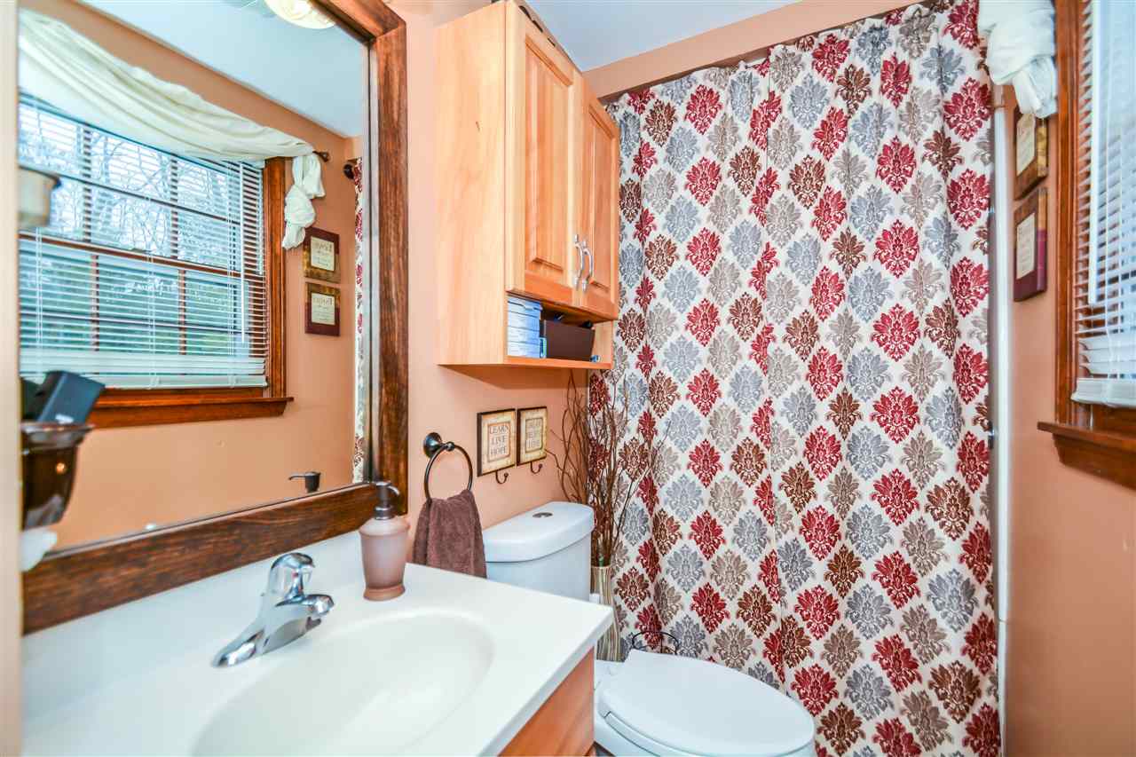 56 Shannon Road Salem, NH 03079 - Photo 15 of 38