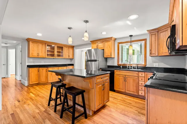 $799,000 | 255 Thornton Street, Portsmouth, NH 03801