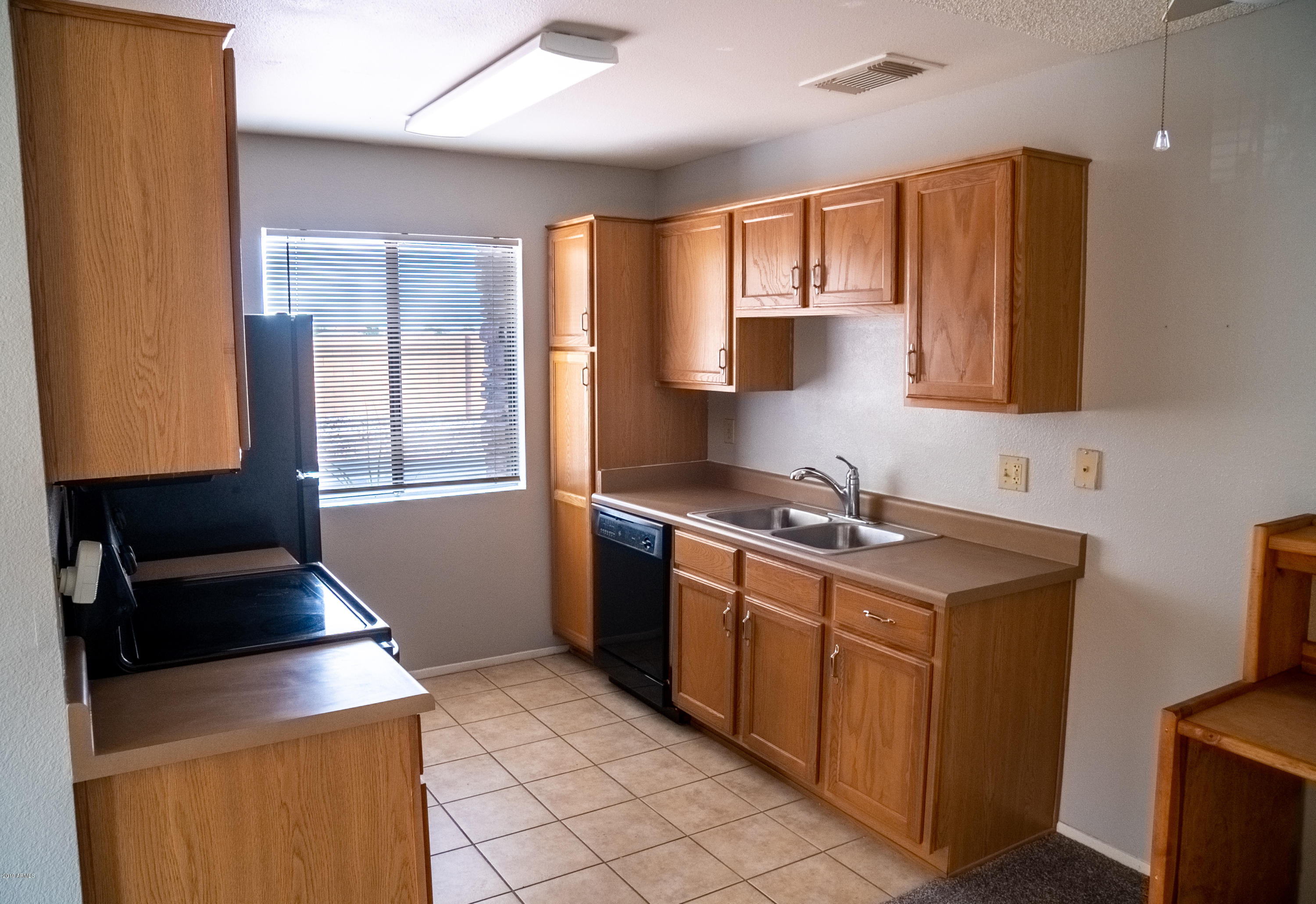 3511 East Baseline Road, Unit 1116 Phoenix, AZ 85042 - Photo 1 of 8 DSC06814-HDR