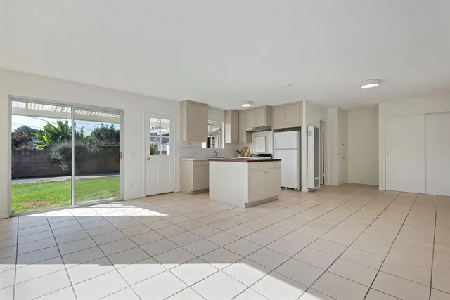 $899,000 | 220 Frances Street, Ventura, CA 93003