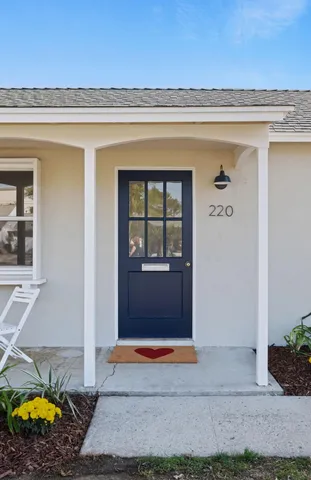 $899,000 | 220 Frances Street, Ventura, CA 93003