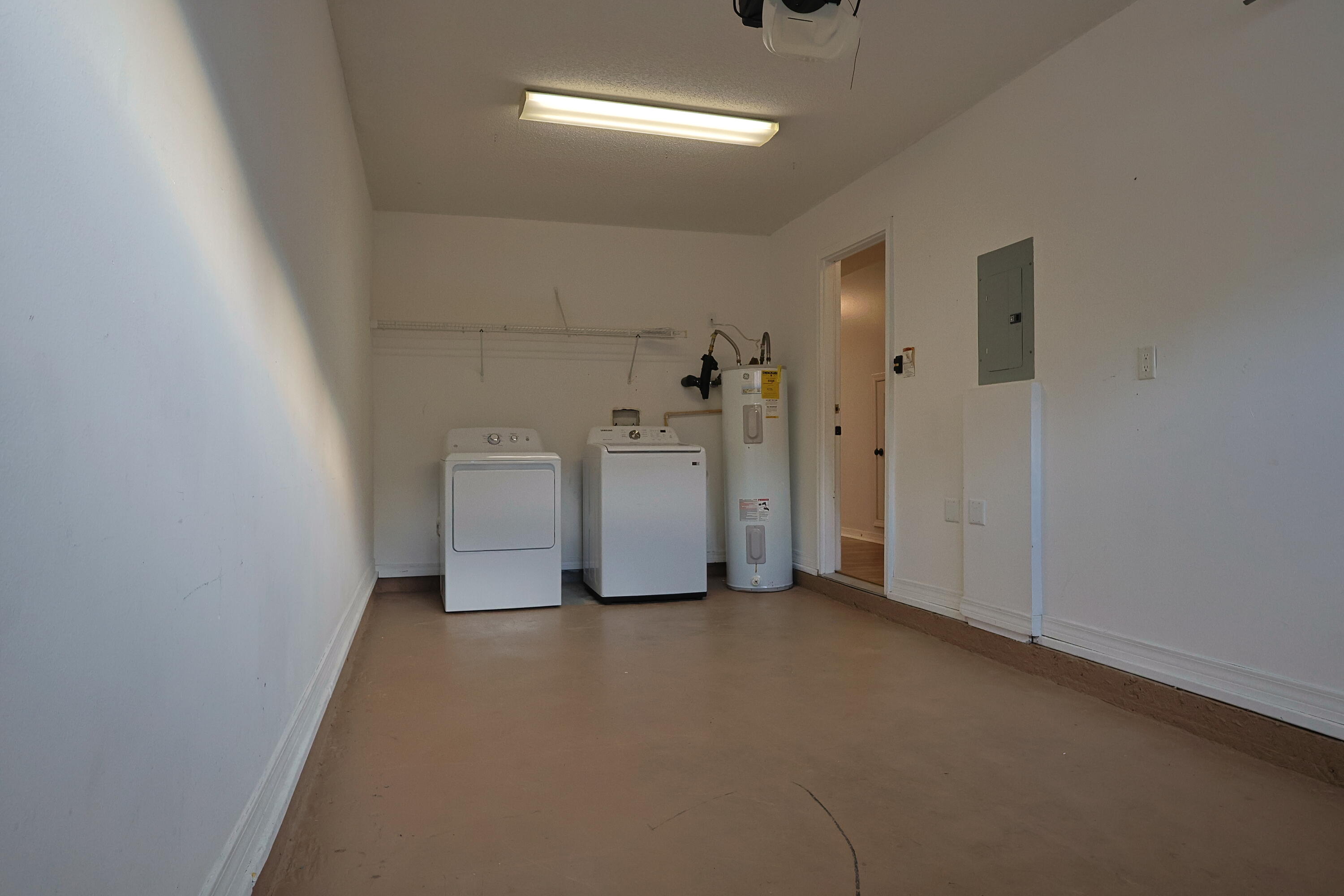 487 Keystone Road Mary Esther, FL 32569 - Photo 28 of 35 a view of a room with white walls