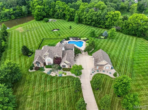 $1,399,900 | 51 Addyston Pl Court, Wentzville, MO 63385