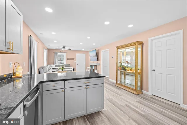 $295,000 | 9 West High Street, Seaford, DE 19973