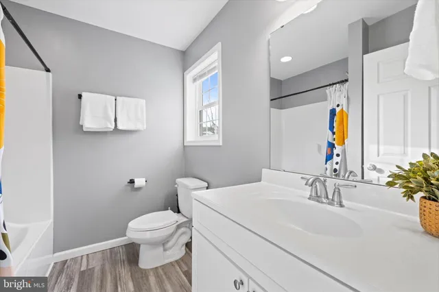 $295,000 | 9 West High Street, Seaford, DE 19973